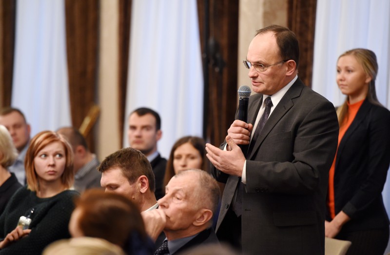 2016. gada 12. decembrī Latvijas Banka rīkoja Ekspertu sarunu "Zemo procentu likmju laikmets – vai esam izmantojuši iespējas?"