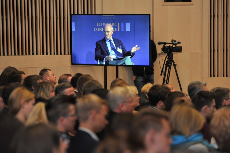 Konference "Quo vadis, Eiropa? Kā panākt izaugsmi tautsaimniecībās ar augstu parāda līmeni?"