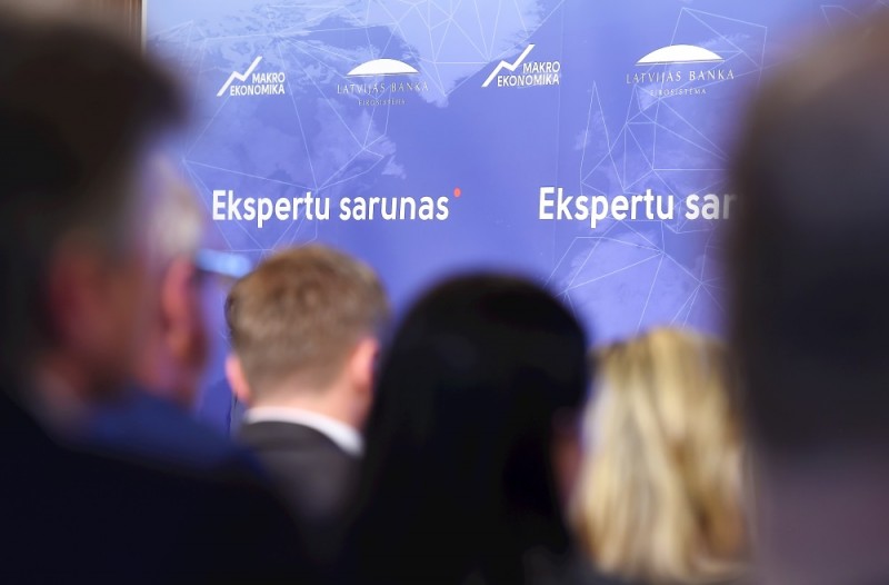 Ekspertu saruna: Zibmaksājumi – jauna ēra Latvijas banku, uzņēmumu un iedzīvotāju norēķinos