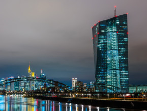 Ilustratīvs attēls ECB ēka